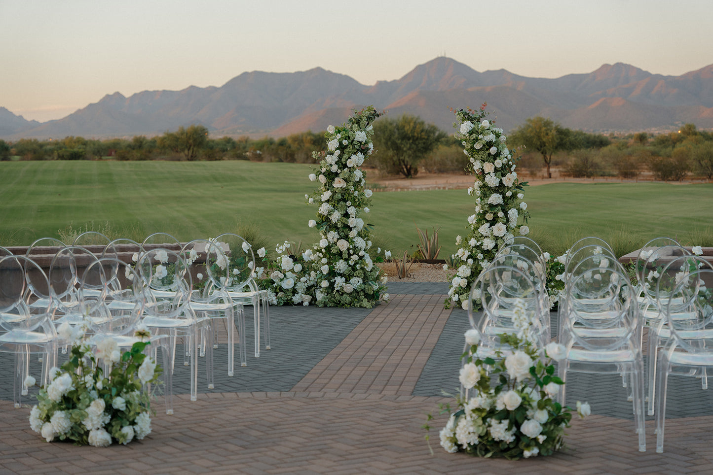 The  Georgiana Floral Pillars