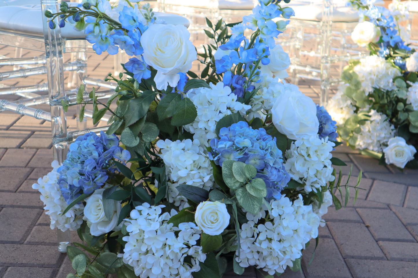 The Arden Aisle Flowers